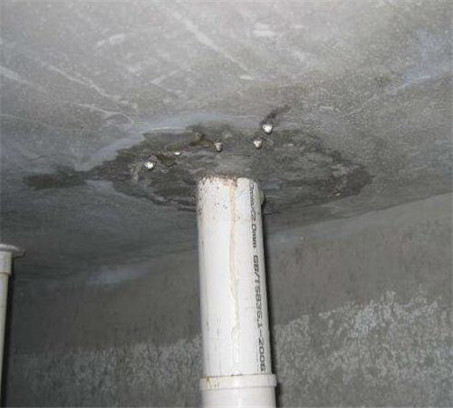楼上卫生间漏水的原因，卫生间漏水处理方法有哪些?