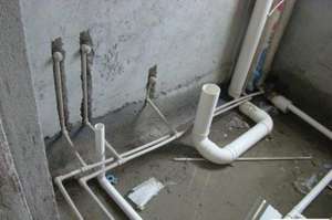 室内水管暗管漏水怎么回事，室内水管暗管漏水修理多少钱?