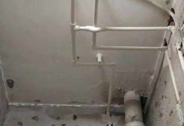卫生间下水管漏水怎么办？这几个小妙招让你快速摆脱烦恼！